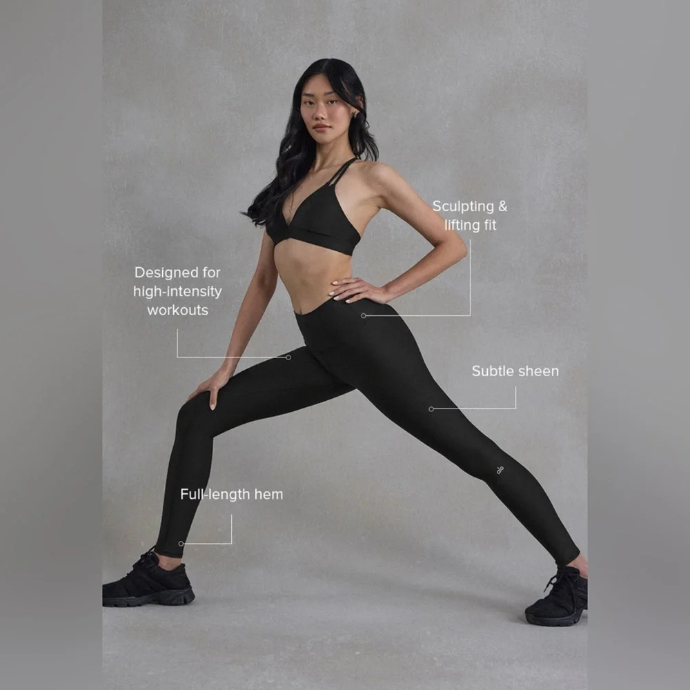 Alo yoga High-Waist Airlift Legging in black sz XXsmall